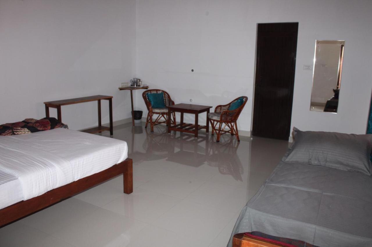 Coorg Happy Estate Stay 마디케리 외부 사진